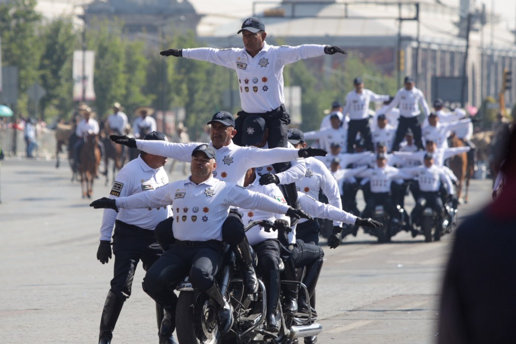 Desfile 20 de noviembre Toluca