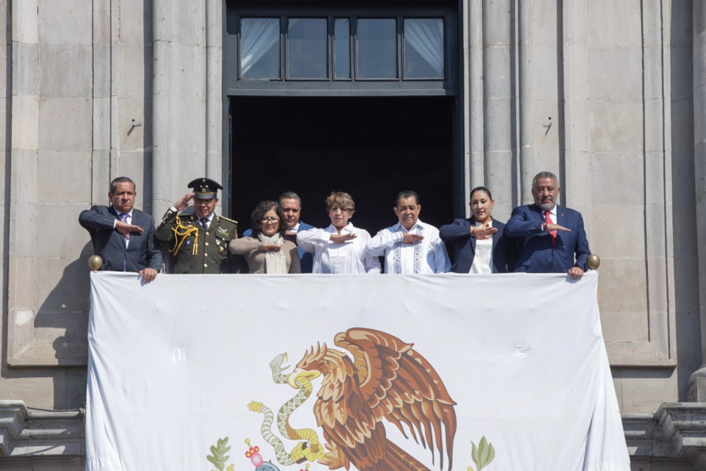 Desfile 20 de noviembre Toluca