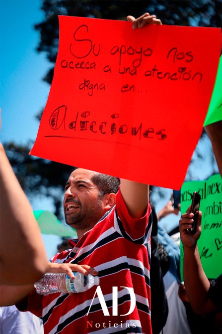 manifestación centros de rehabilitación en Toluca