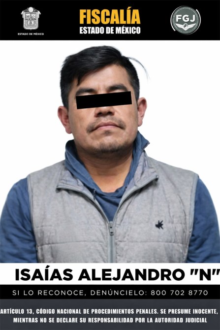 Fotografía de un hombre con un chaleco gris y una camisa azul. Fondo con el logo de la Fiscalía del Estado de México y un mensaje solicitando información sobre su identidad.