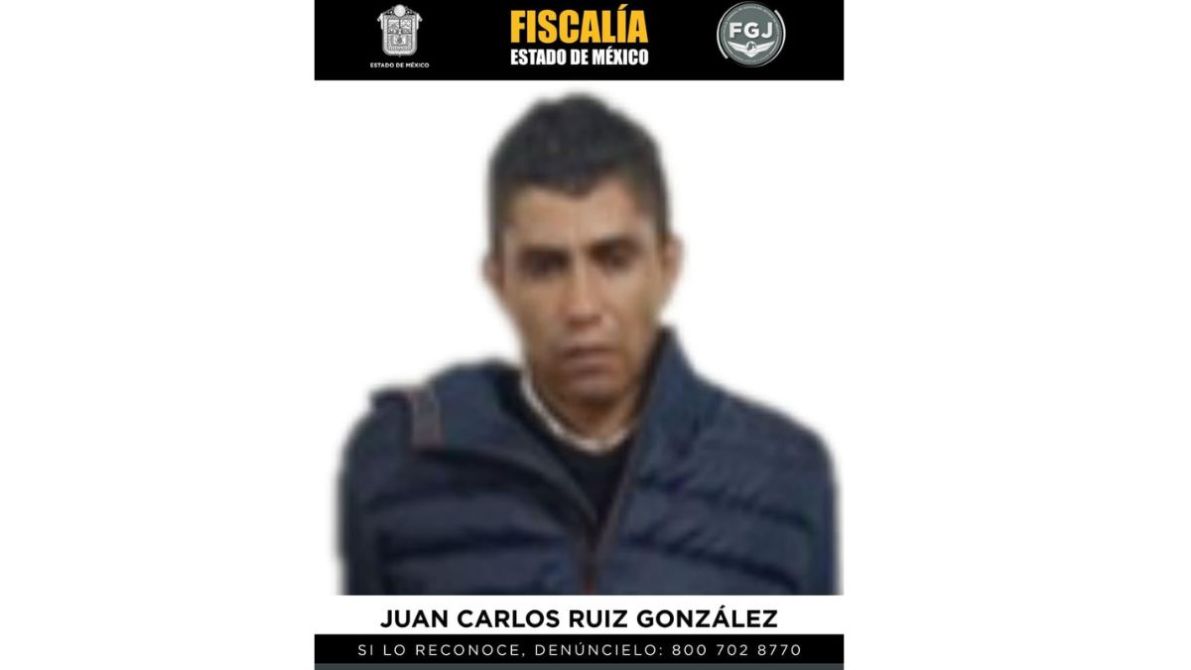 Imagen de un hombre con chaqueta oscura, acompañado de un mensaje de la Fiscalía del Estado de México con un número de contacto para reportar información.